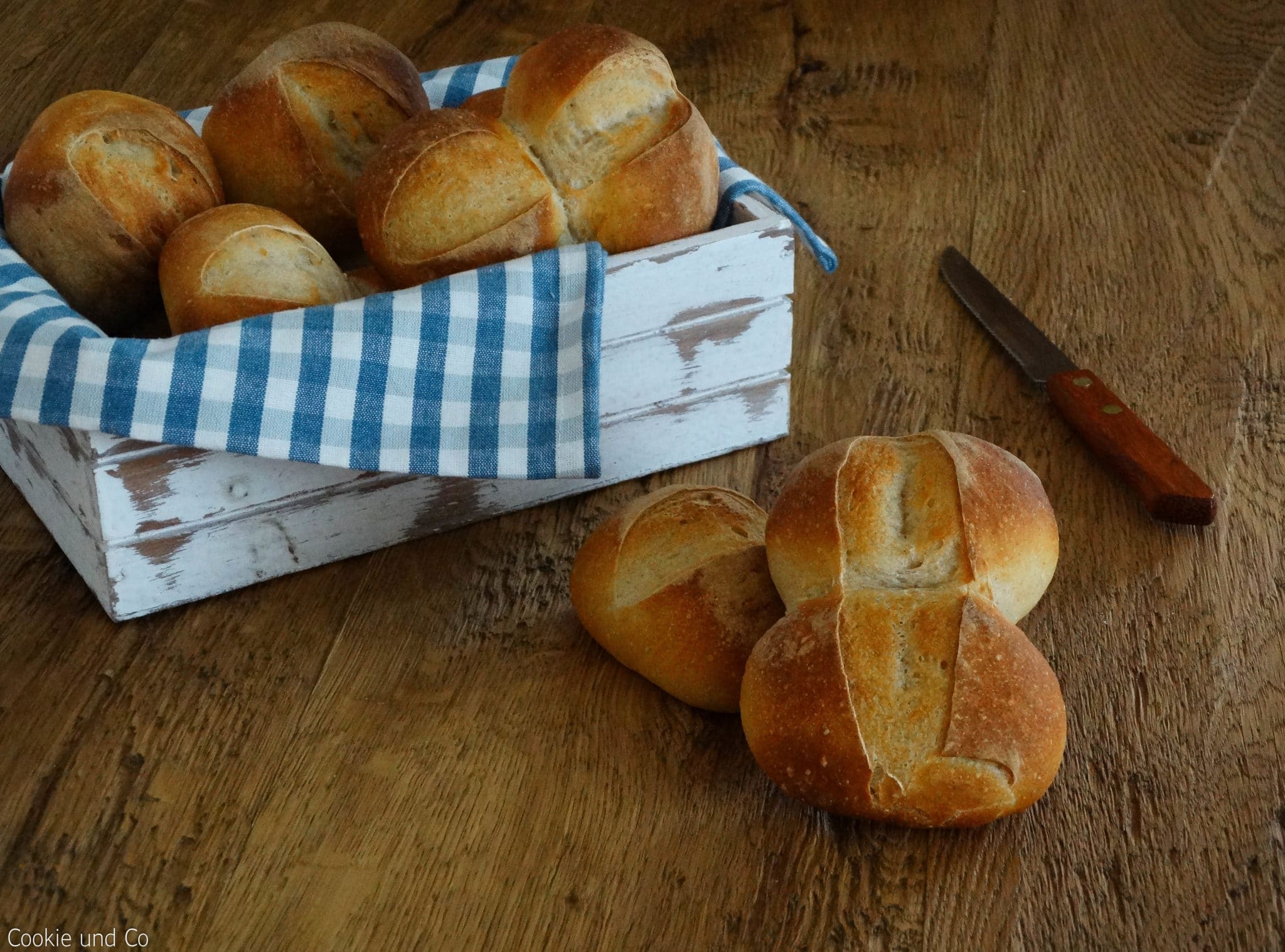 Doppelwecken mit Buttermilch