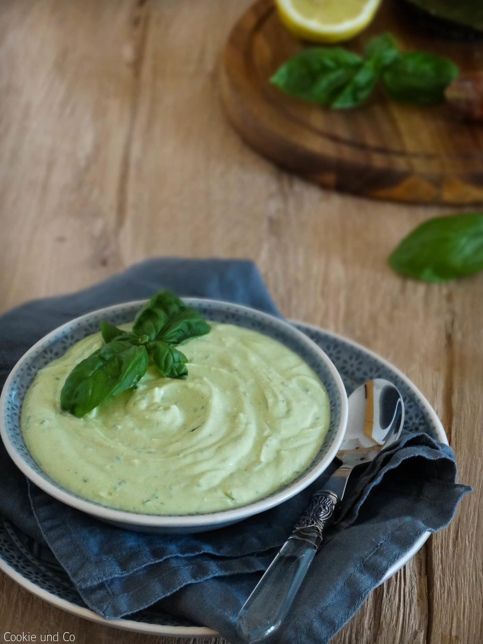 Avocado-Feta-Dip