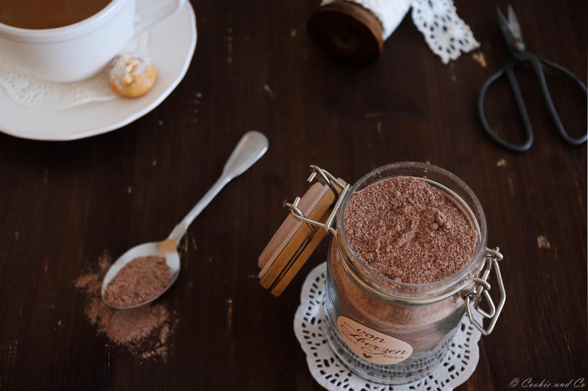 Cappuccino Pulver mit Snickers