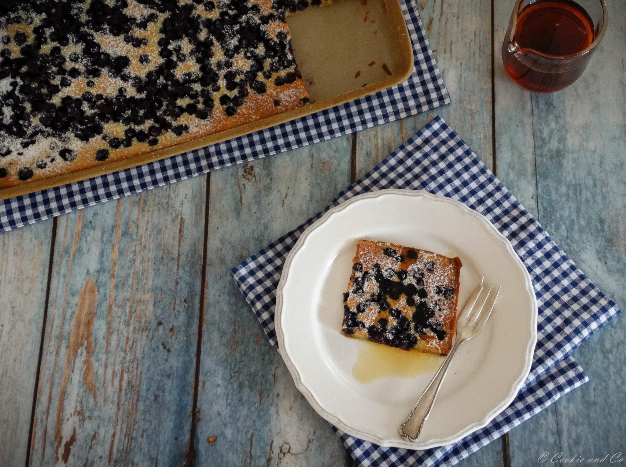 Ofenpfannkuchen mit Heidelbeeren