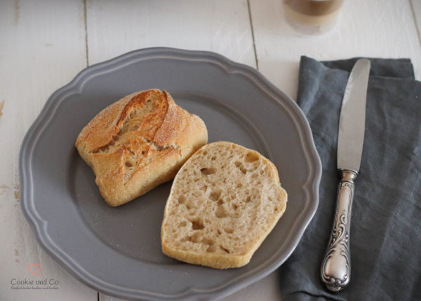 Frühstücksbrötchen mit Joghurt