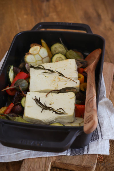 Gebackener Feta mit Gemüse