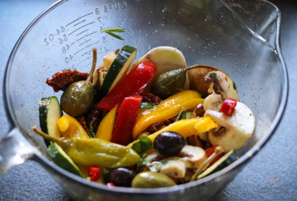 Gebackener Feta mit Gemüse