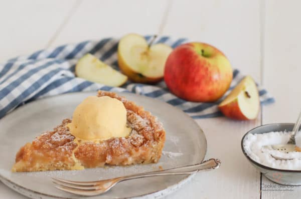 Apfelmus-Crumble-Tarte