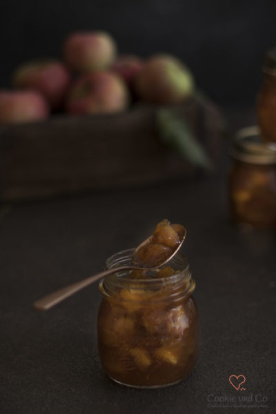 Bratapfel-Konfitüre