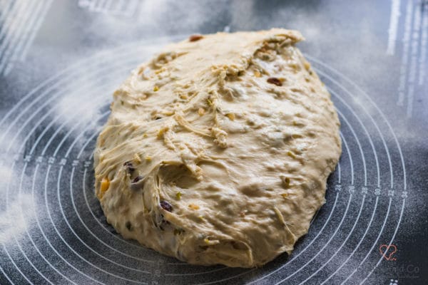 Teig für Osterbrot (Aachener Poschweck)