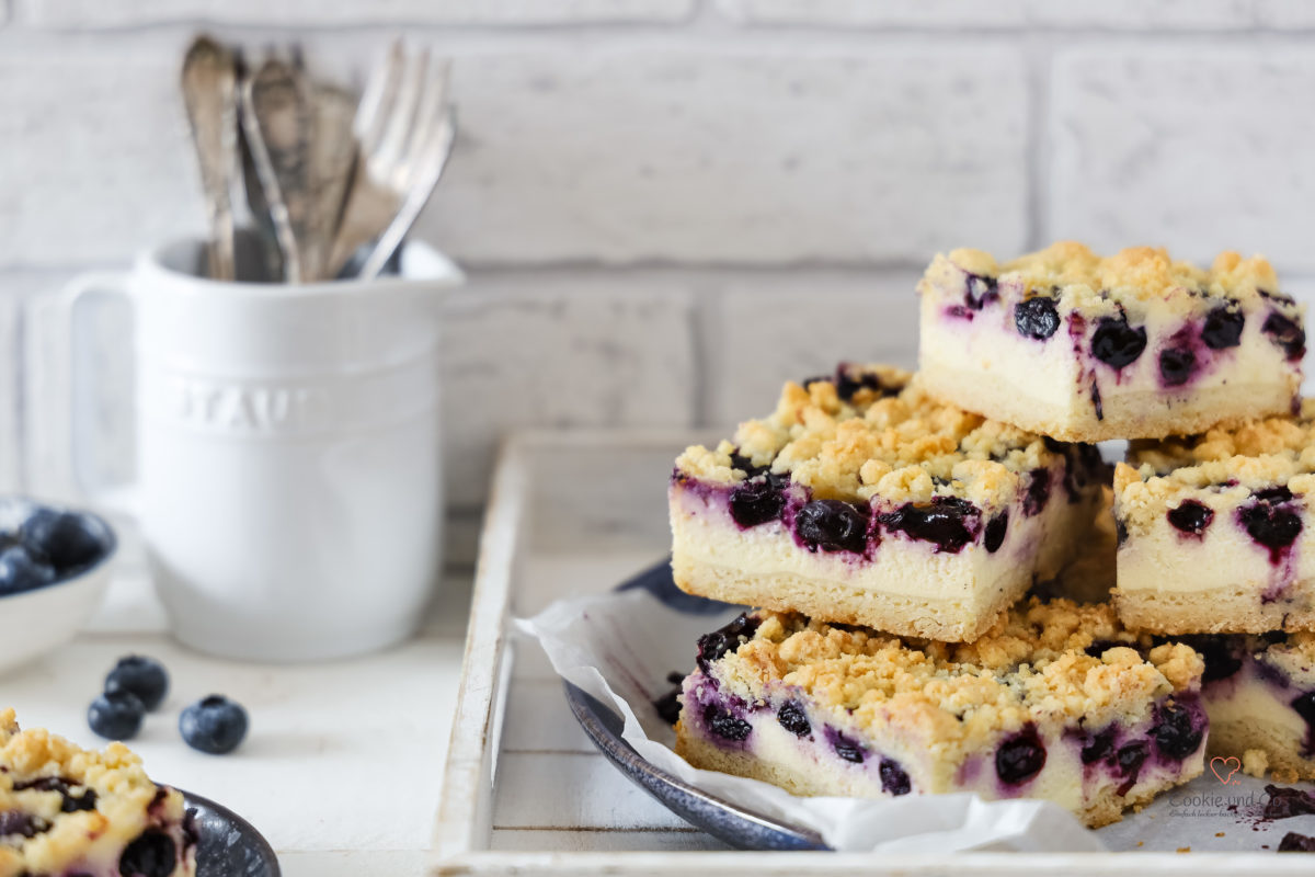 Blaubeer-Käsekuchen mit Streusel