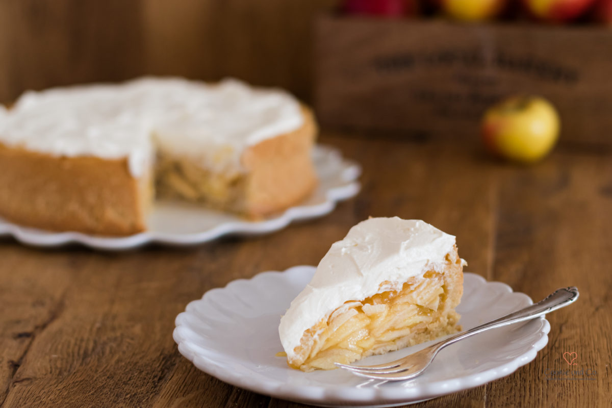 Apfel-Wein-Torte mit Calvados