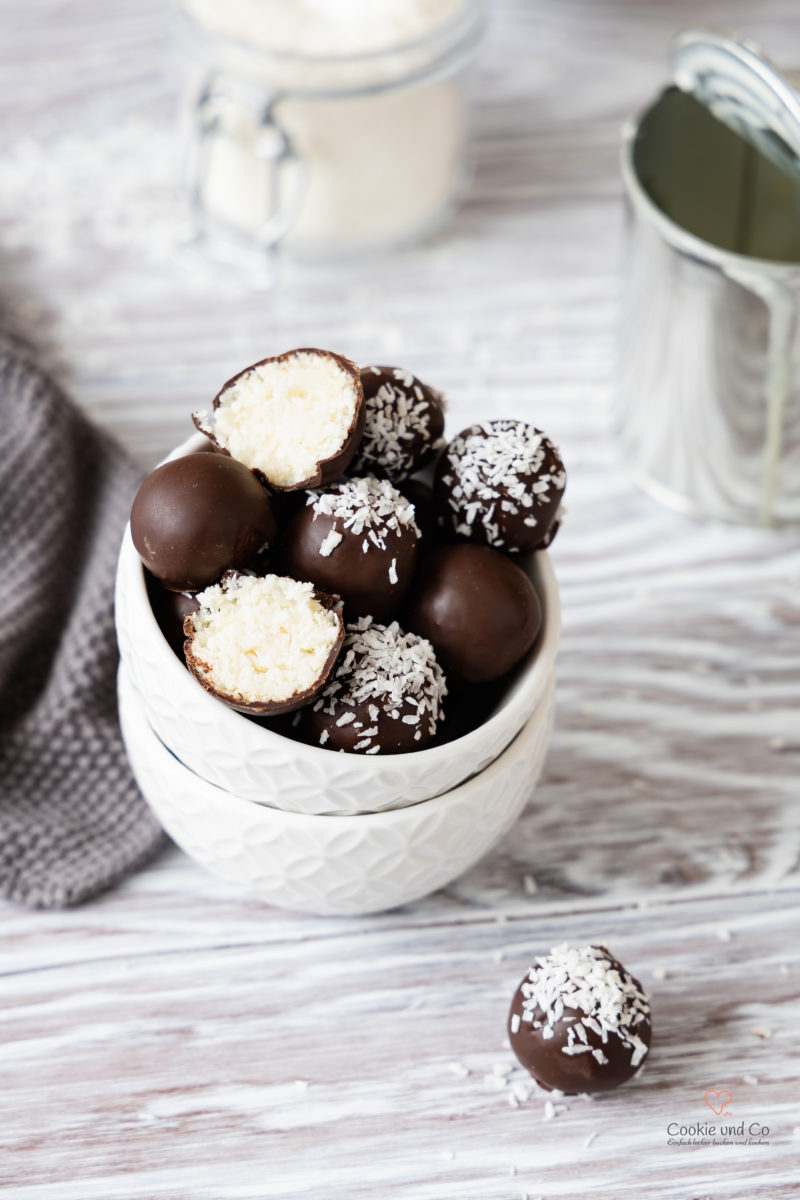 Selbstgemachtes Bounty-Konfekt