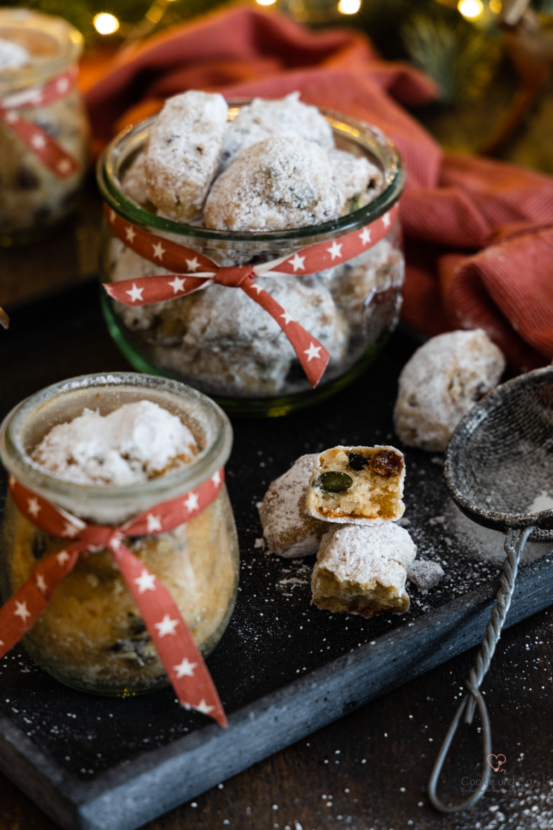 Rezept für Oma's Stollenkonfekt oder Stollen im Glas. Quarkstollen