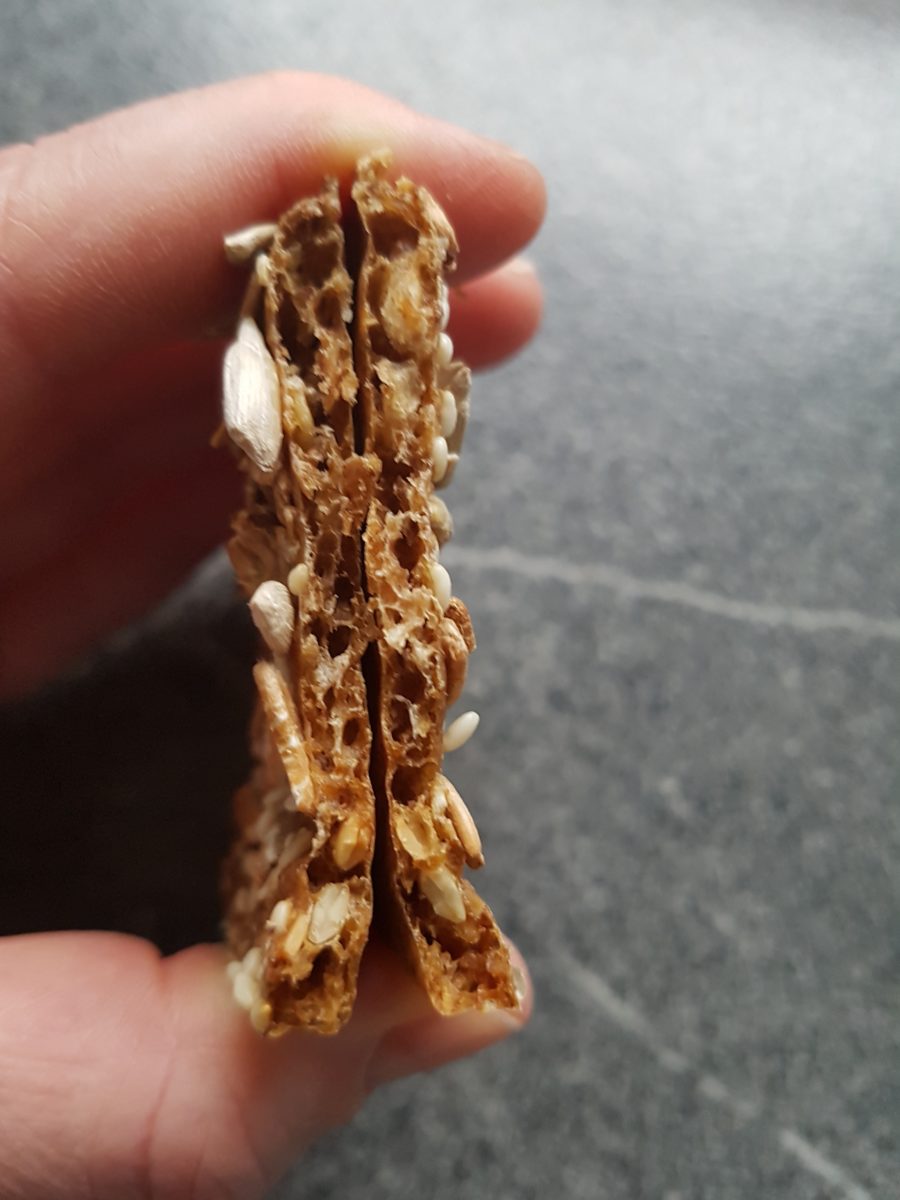 Vollkorn Knäckebrot mit Sauerteig oder Lievito Madre