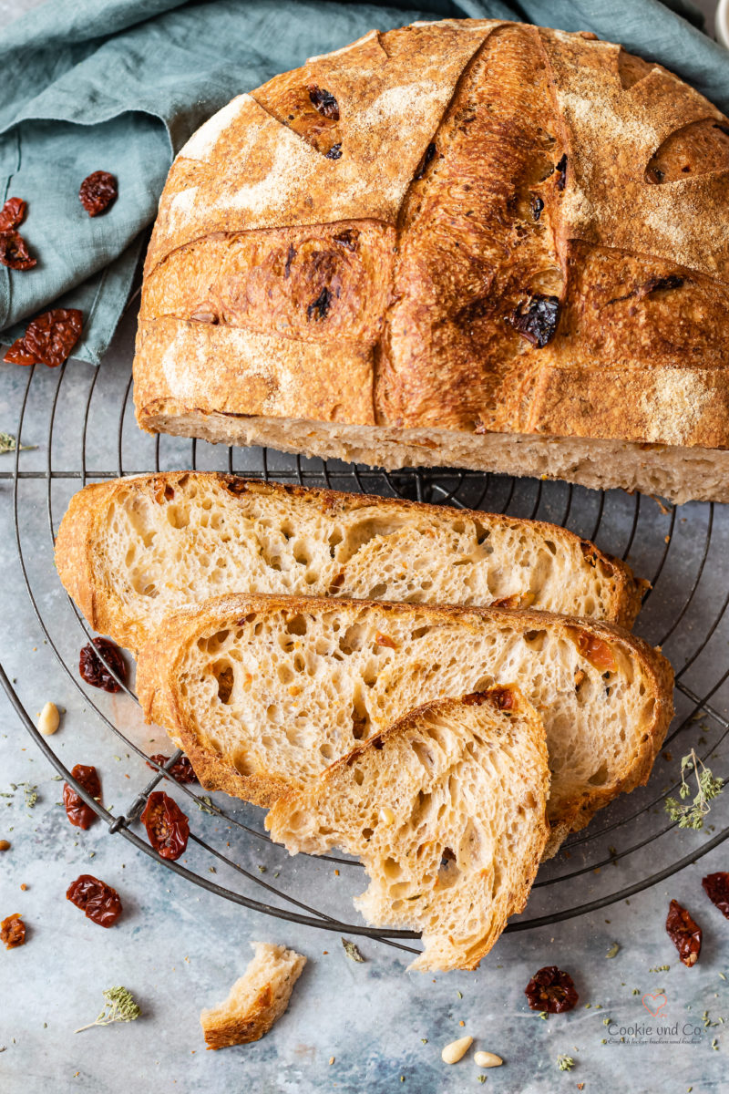 Pane Promodori | mediterranes Tomatenbrot (hefefrei)