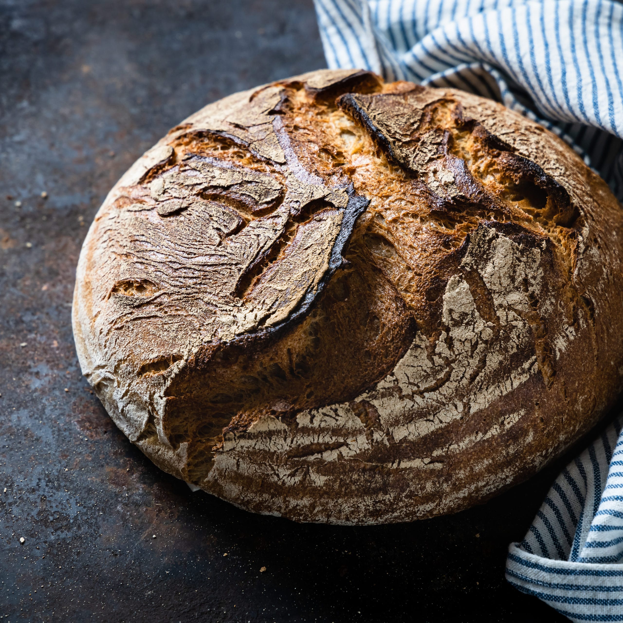 Mischbrot mit Sauerteig