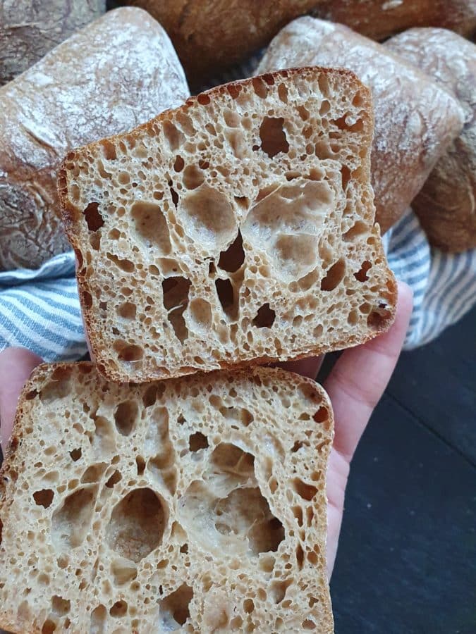 Weizenvollkornbrötchen