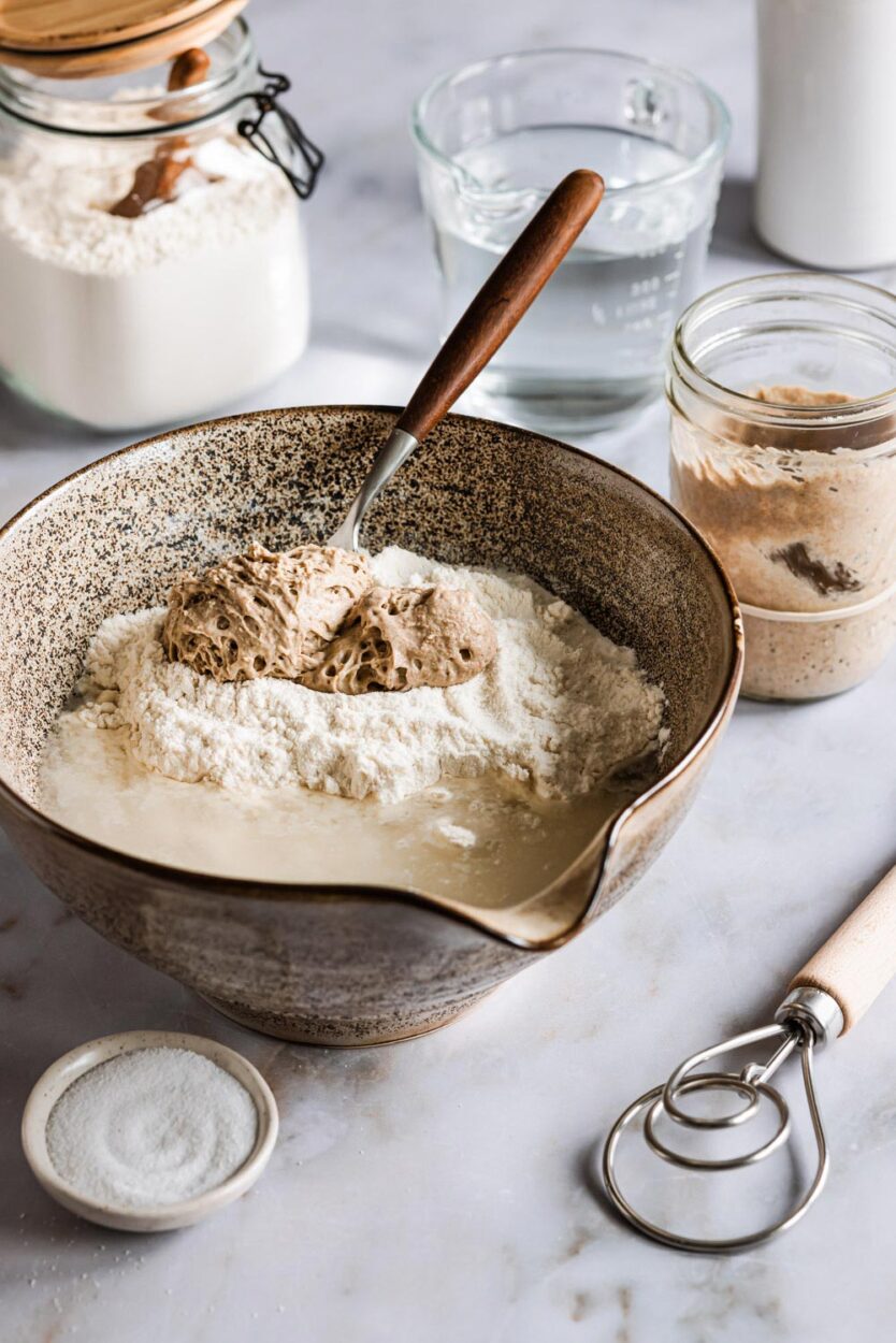 Fermentolyseteig von dem Mischen. 